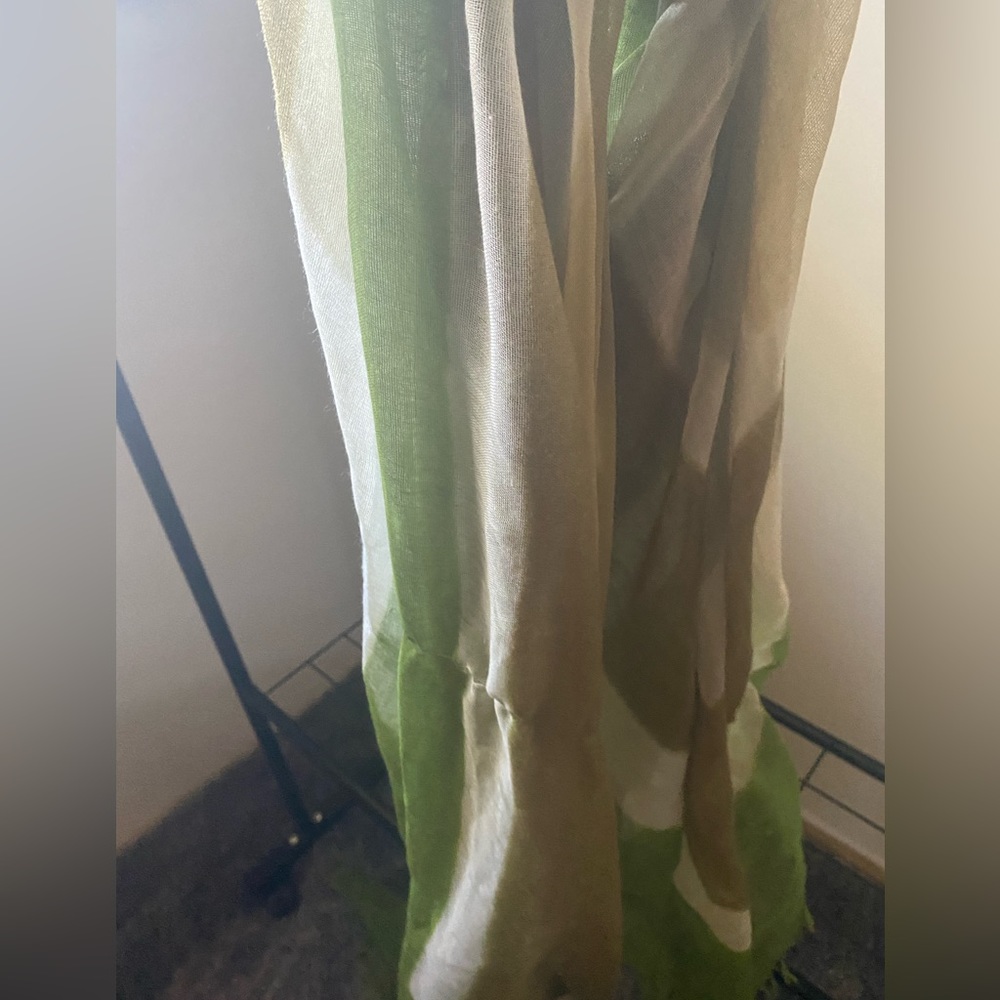 Scarves - Picture 5 of 7